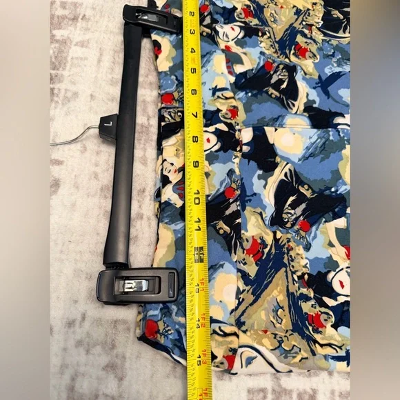 LuLaRoe Leggings Character Hard to Find Face Print Multicolor-Size Tall & Curvey - Picture 7 of 8